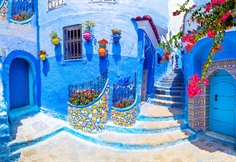 Turquoise Street in Chefchaouen, Maroc