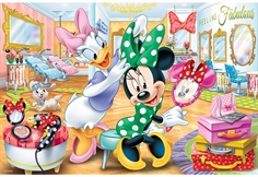 Minnie in Beauty Parlour - Disney